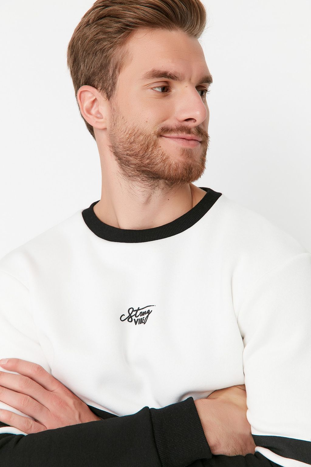 TRENDYOL MAN Haki Regular/Normal Kesim Uzun Kollu Bask?l? Panelli Sweatshirt TMNAW23SW00140 - Trendyolmilla фото 3