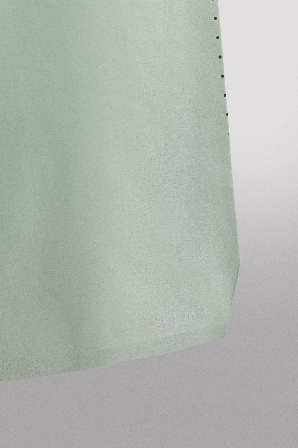 LIGHTWEIGHT PERFORATED SHORTS - Zara фото 9