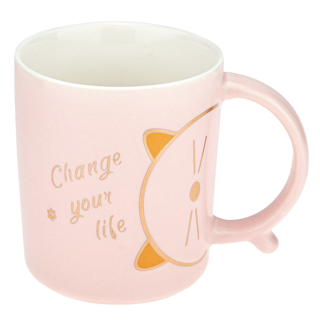 Кружка фарфоровая Change your life 400мл, д8,6см h10см, матовая глазурь, деколь с золотом, цвет - светло-розовый, д/горла 8,5см, д/основания 6,7см, в подарочной коробке (Китай)