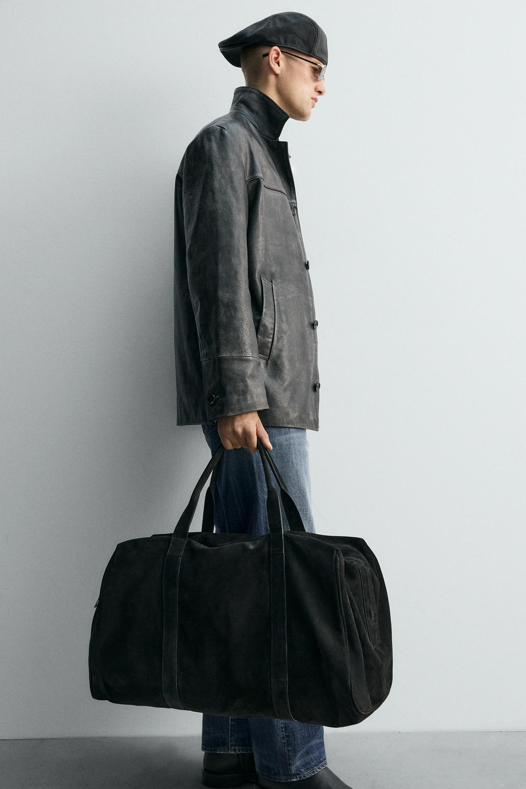 LEATHER TRAVEL BAG LIMITED EDITION