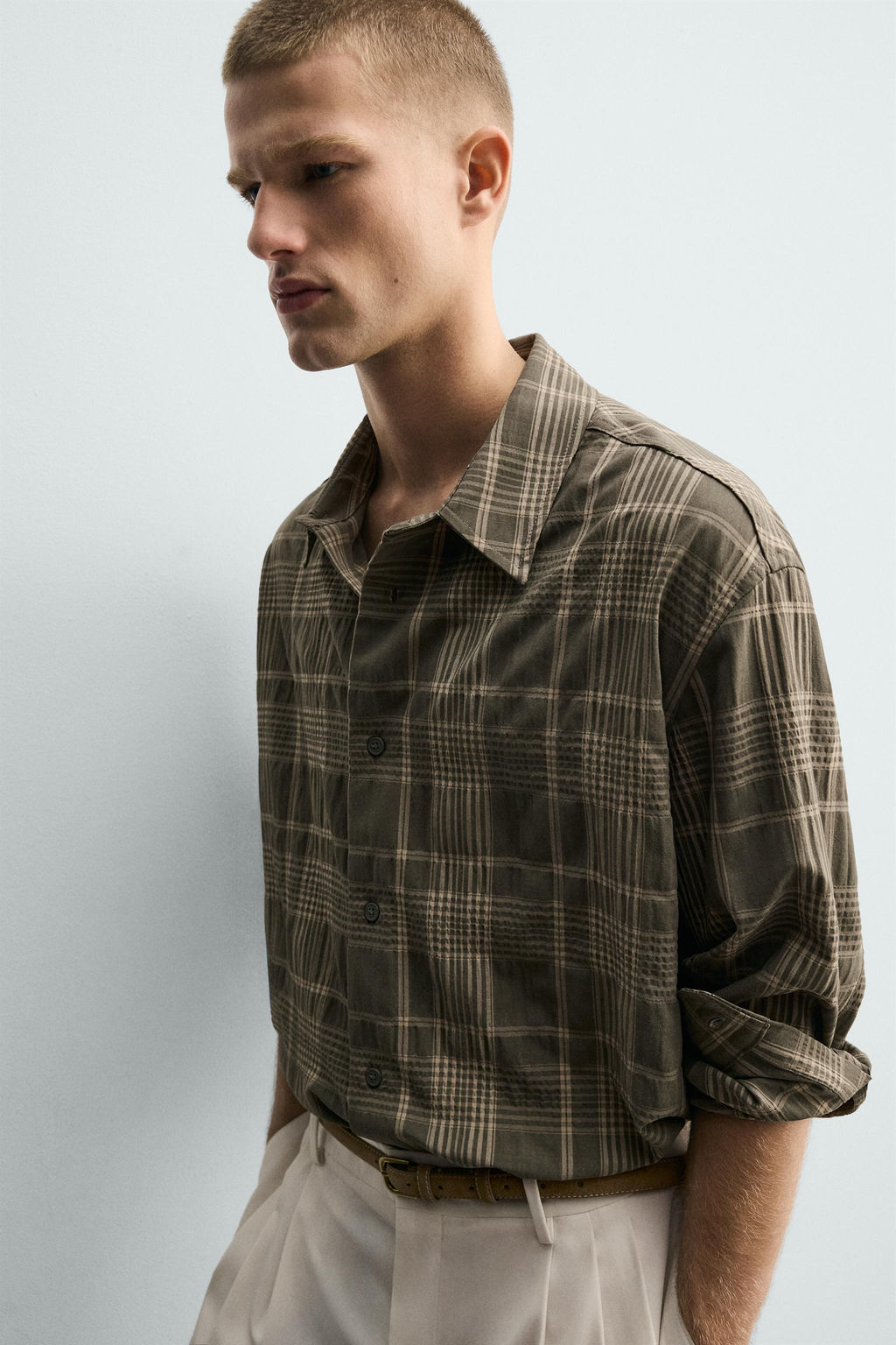 CAMISA FLUIDA CUADROS / Khaki - Zara фото 7