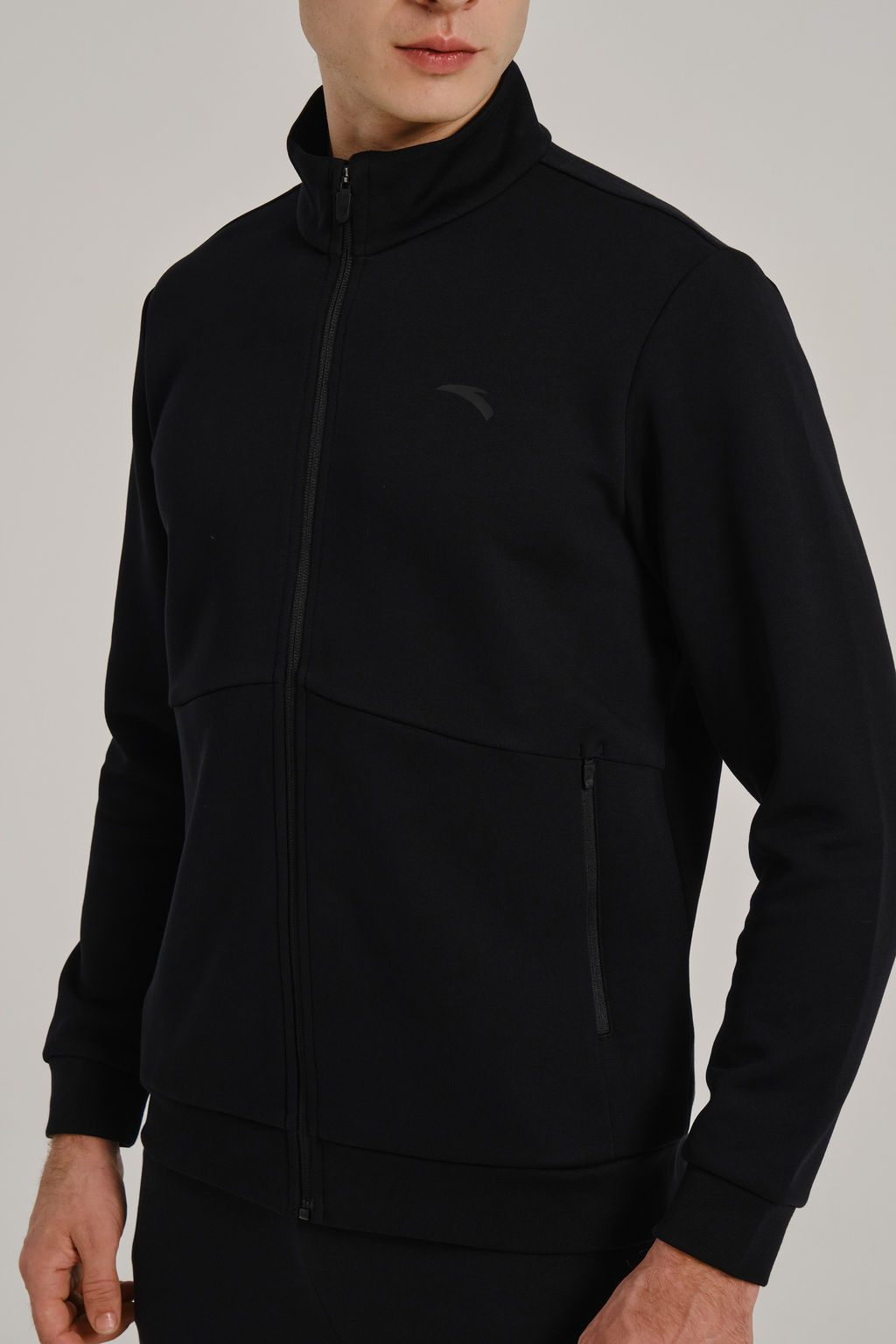 Олимпийка Черный TRN ESSENTIAL Knit Track Top - Anta фото 5