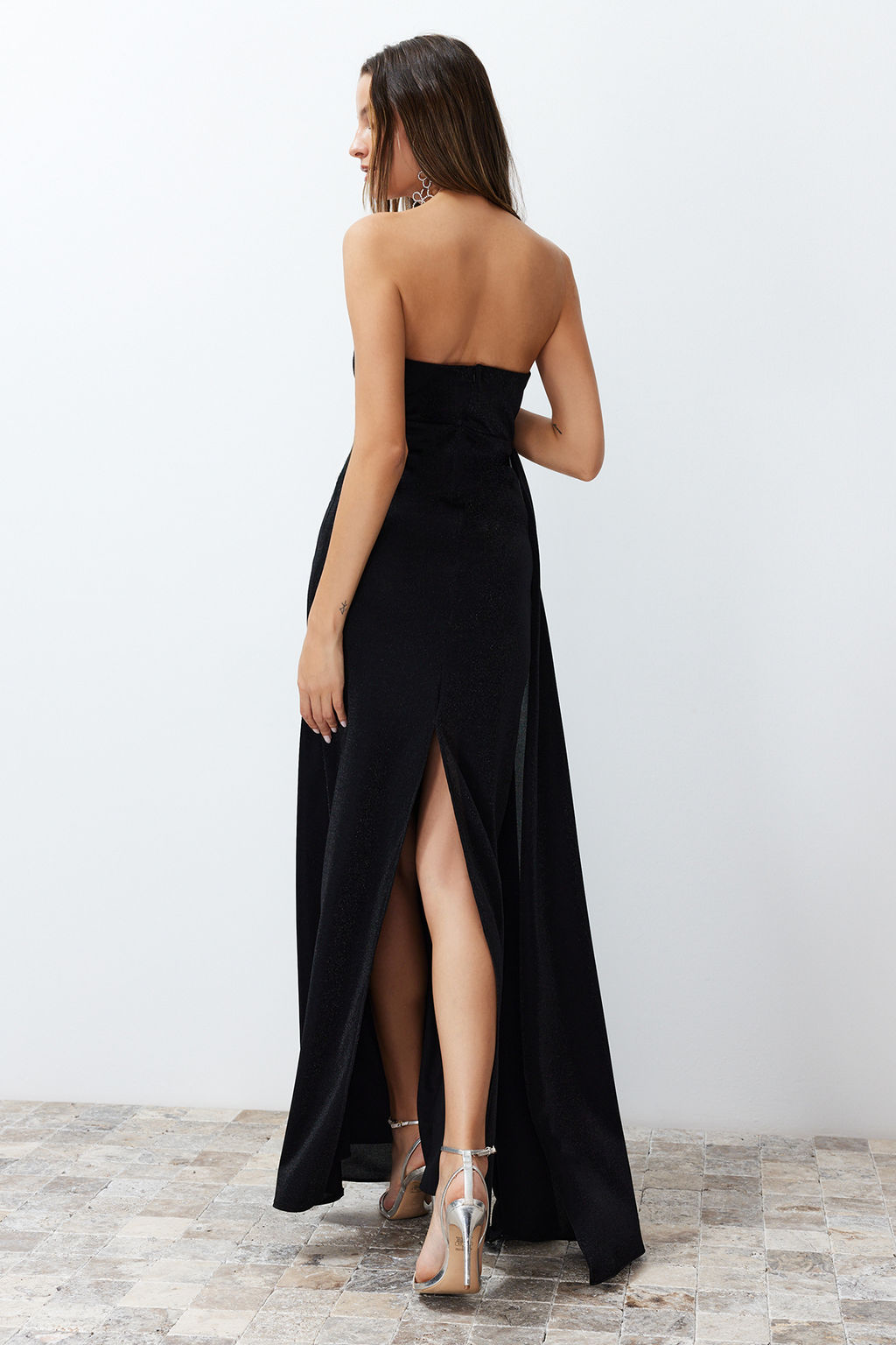 TRENDYOLMILLA Mavi Par?lt?l? Orme Uzun S?k Abiye Elbise TPRSS24AE00093  фото 6