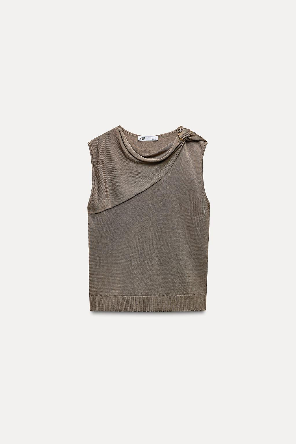 KNIT TOP WITH GOLDEN APPLIQUE - Zara фото 2