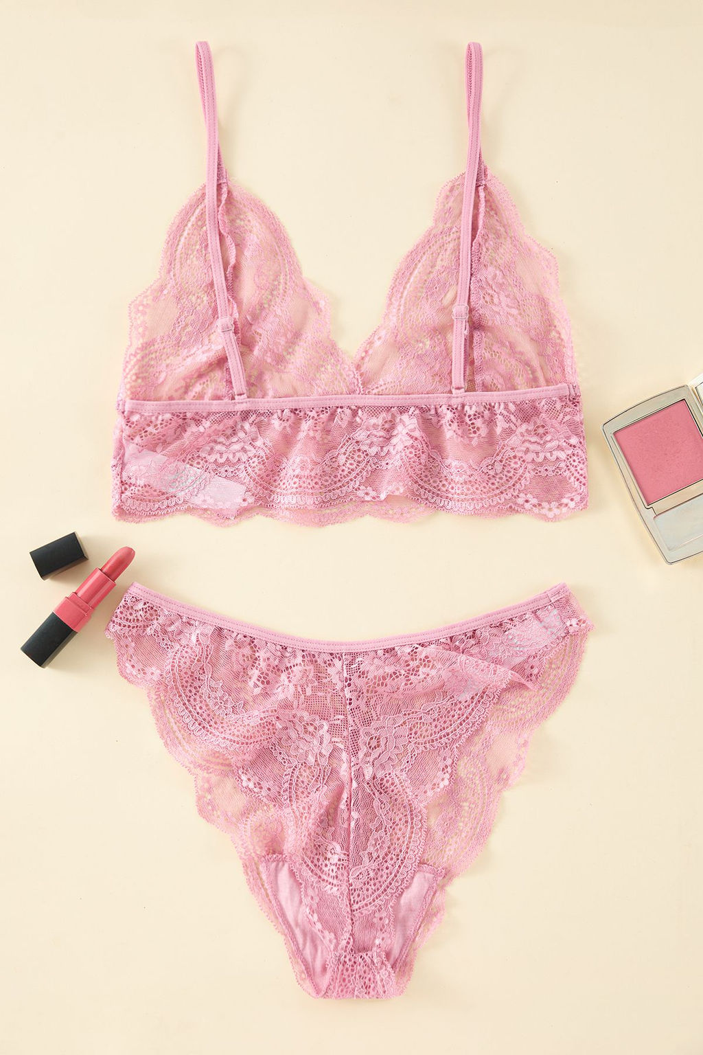 Gul Kurusu Dantelli Ip Ask?l? Balensiz Kaps?z Orme Ic Camas?r? Tak?m? THMSS24CC00030