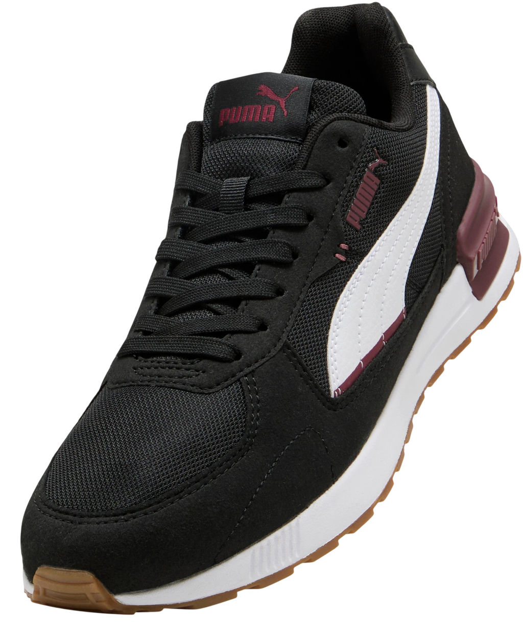 Кроссовки взрослые