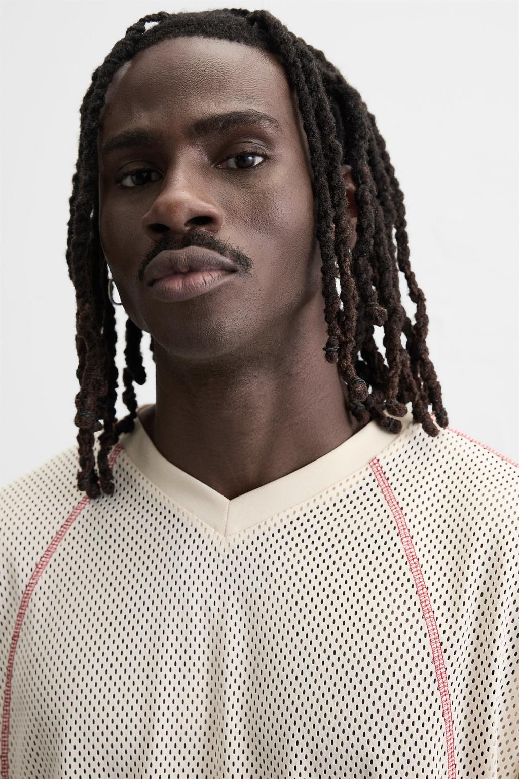 CONTRAST OPEN-WEAVE T-SHIRT - Zara фото 6