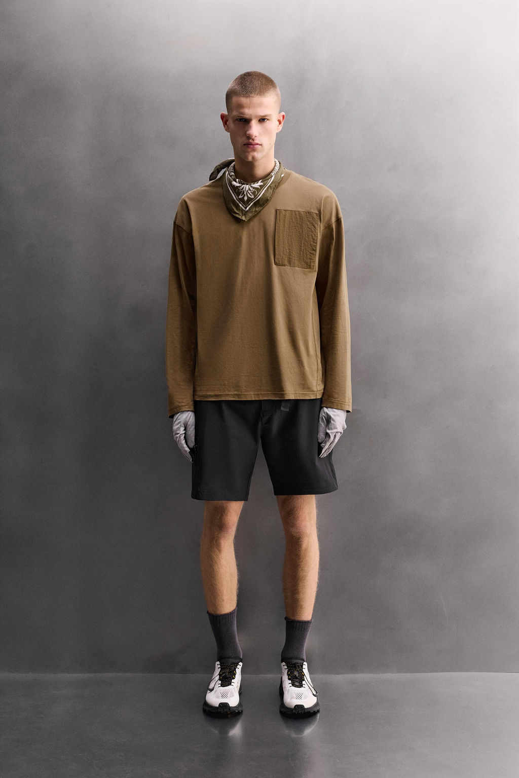 LONG SLEEVE T-SHIRT WITH POCKET - Zara фото 10