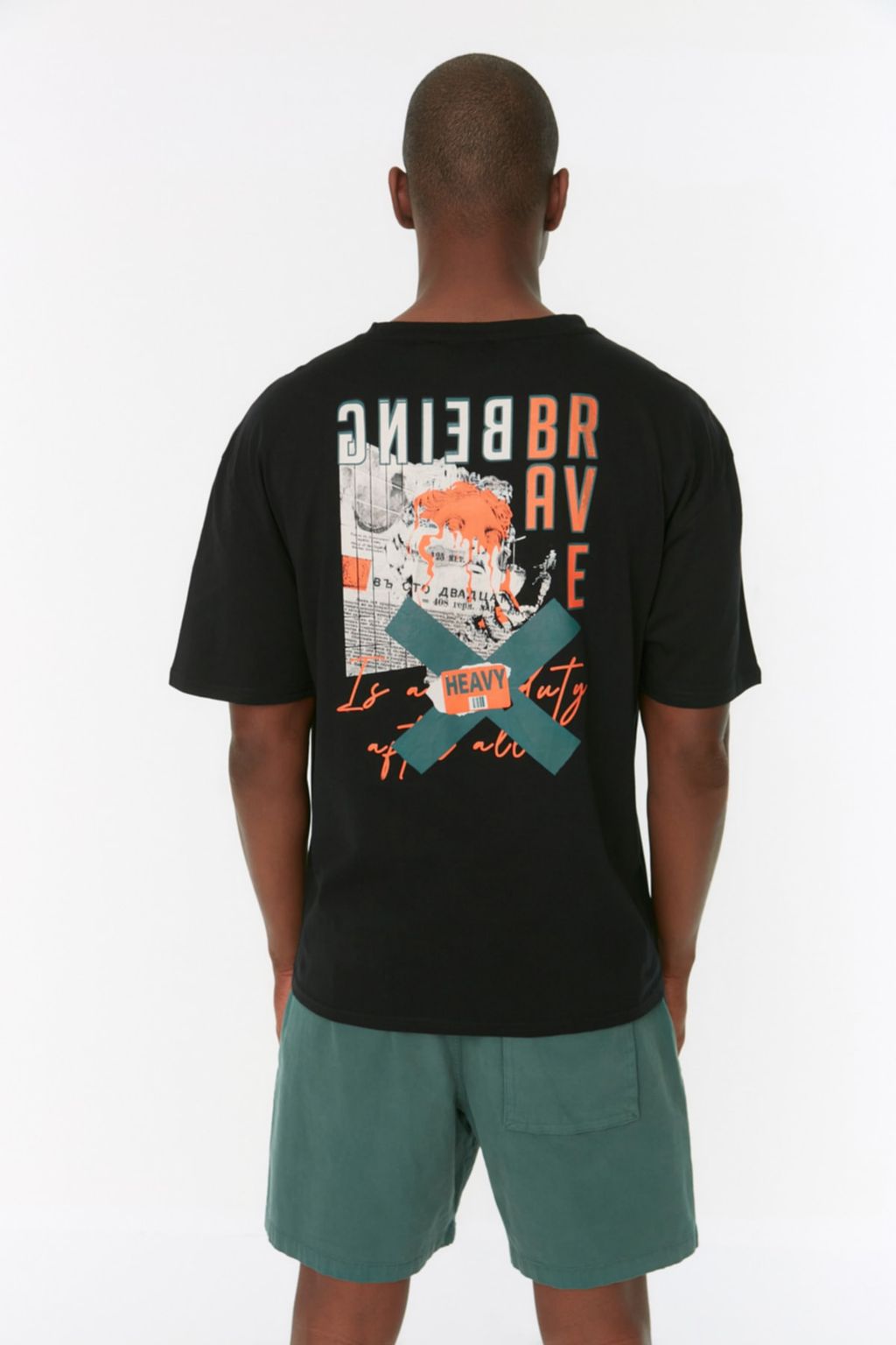 TRENDYOL MAN Siyah Oversize/Genis Kesim K?sa Kollu Yaz? Bask?l? %100 Pamuklu T-Shirt TMNSS22TS2223 - Trendyolmilla фото 8