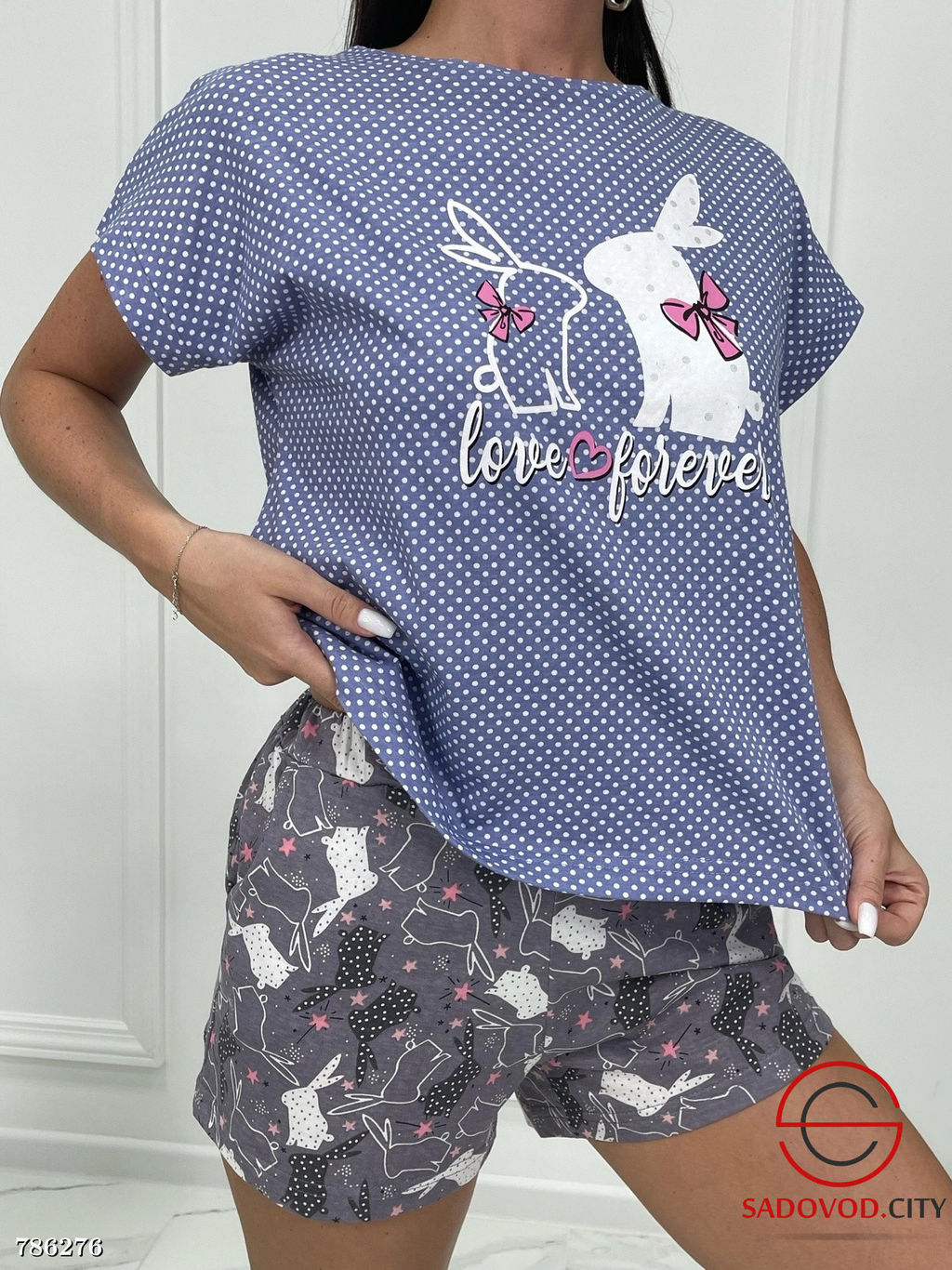 Пижама женская с шортами и футболкой