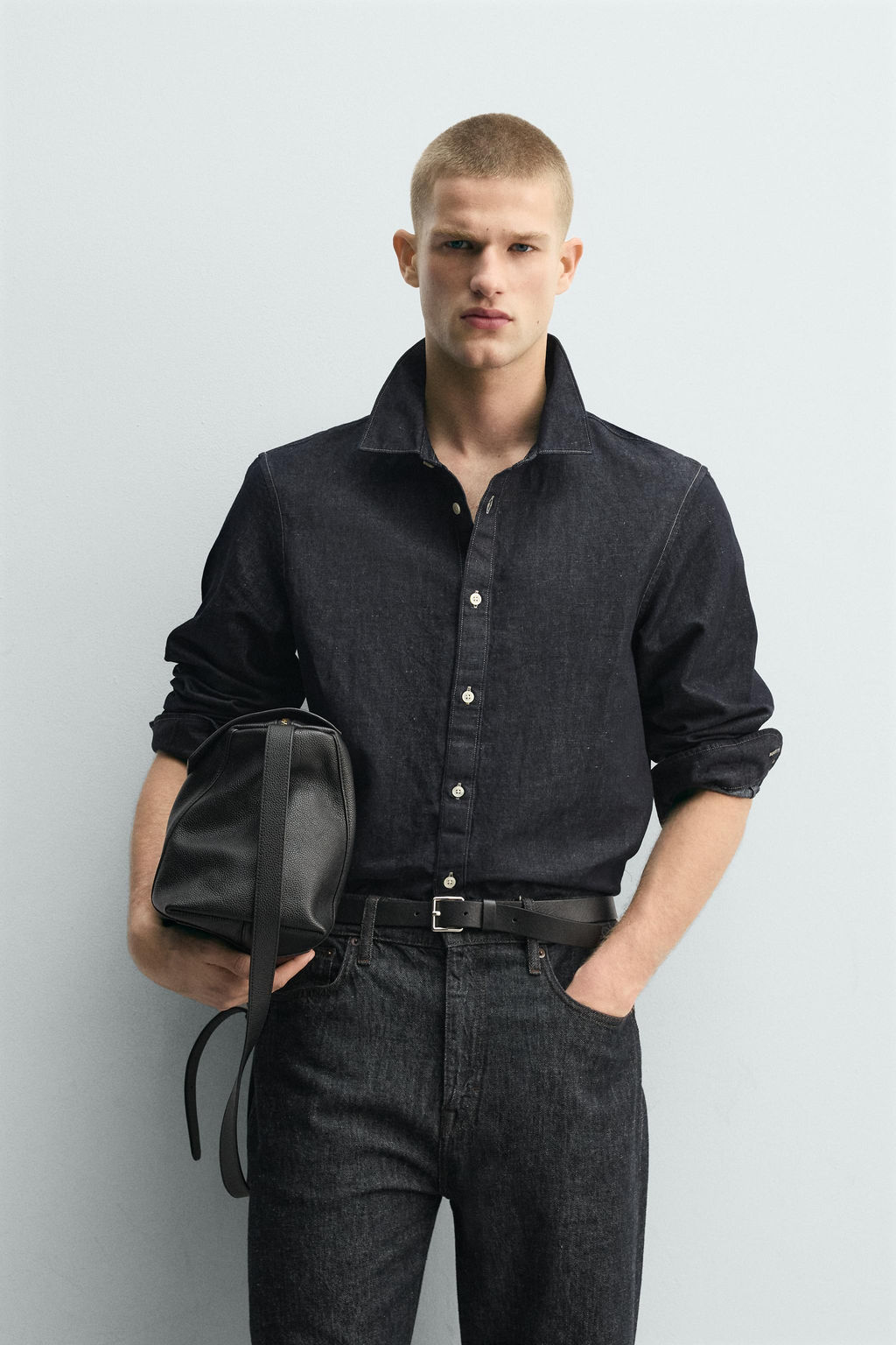 LIGHTWEIGHT COTTON/LINEN DENIM SHIRT - Zara фото 2