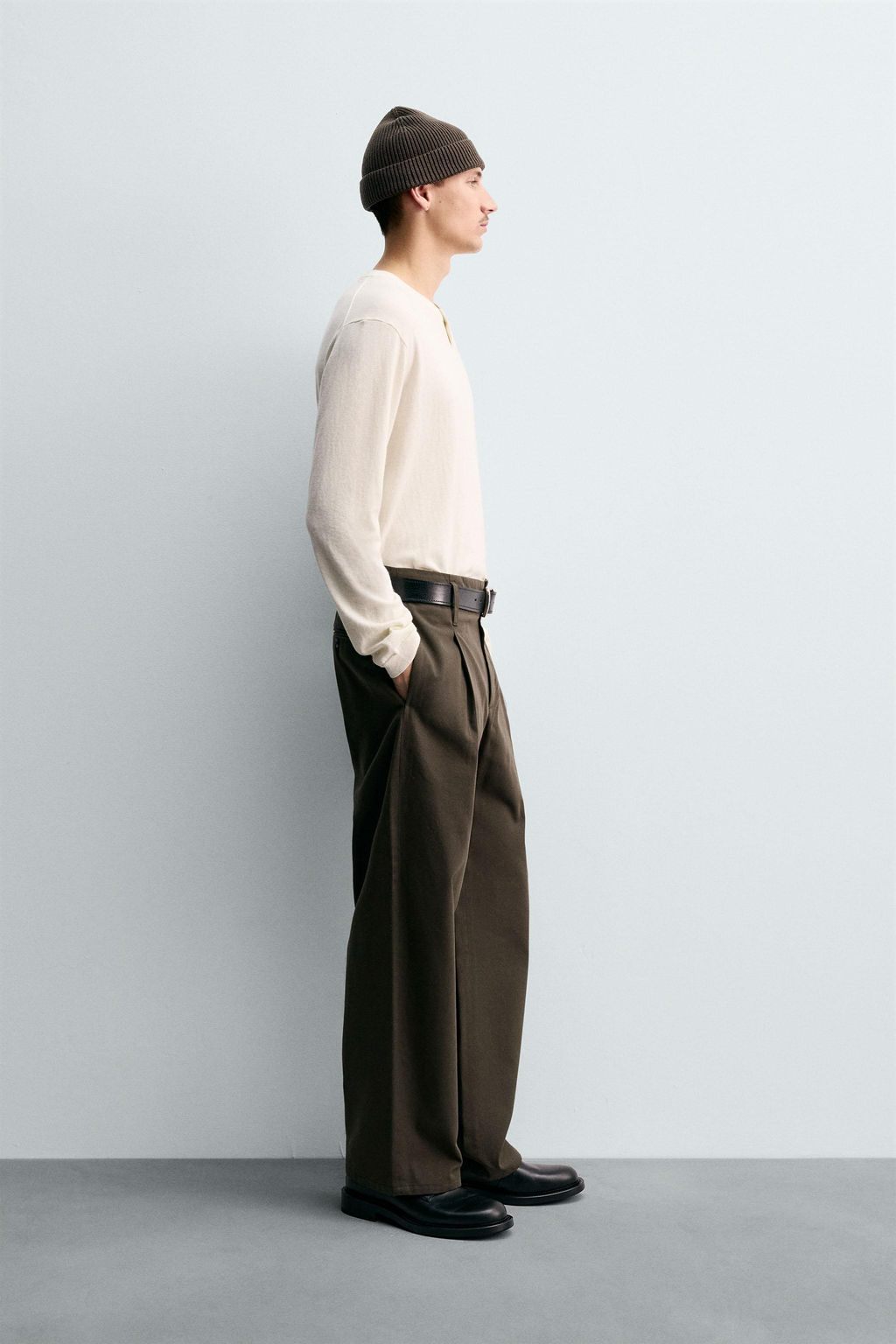 COTTON-CASHMERE BUTTON NECK SWEATER