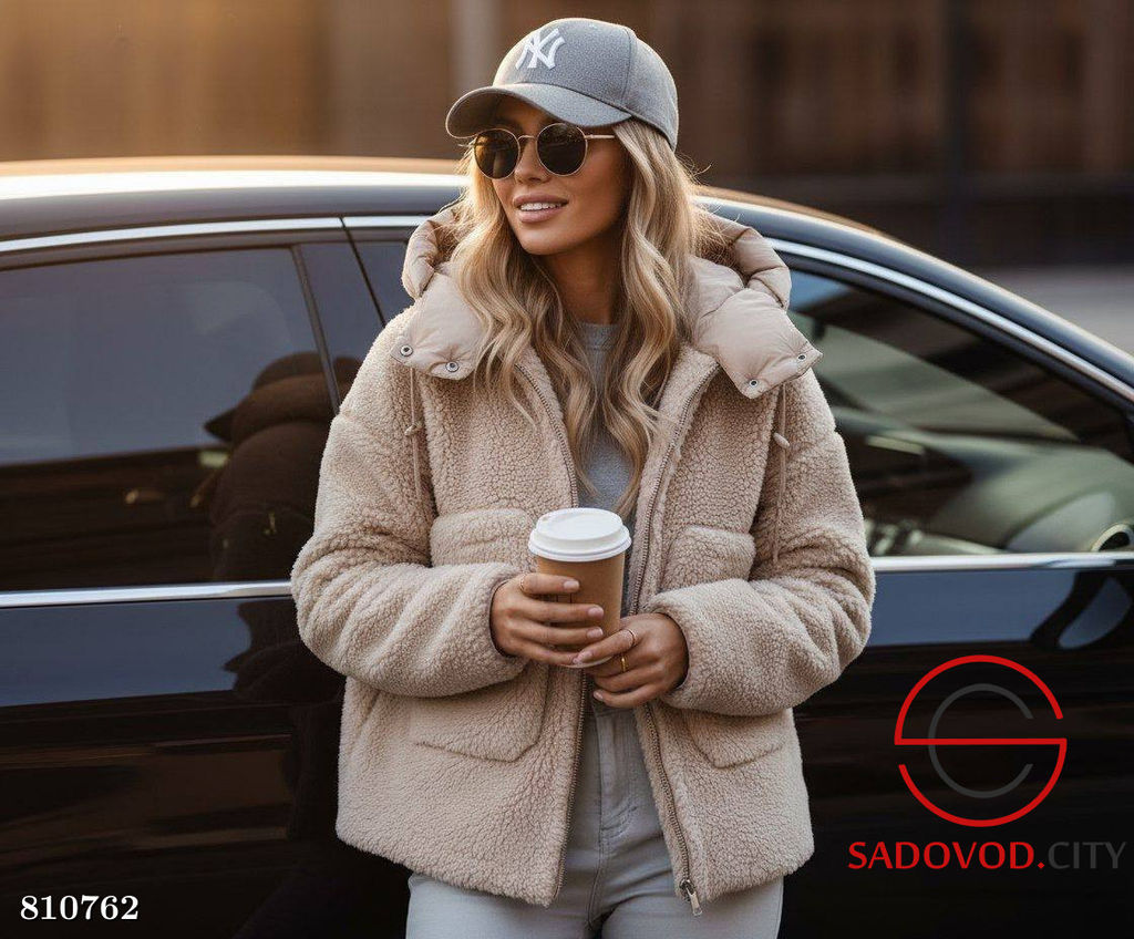 Женская теплая куртка с капюшоном - Bruno фото 3