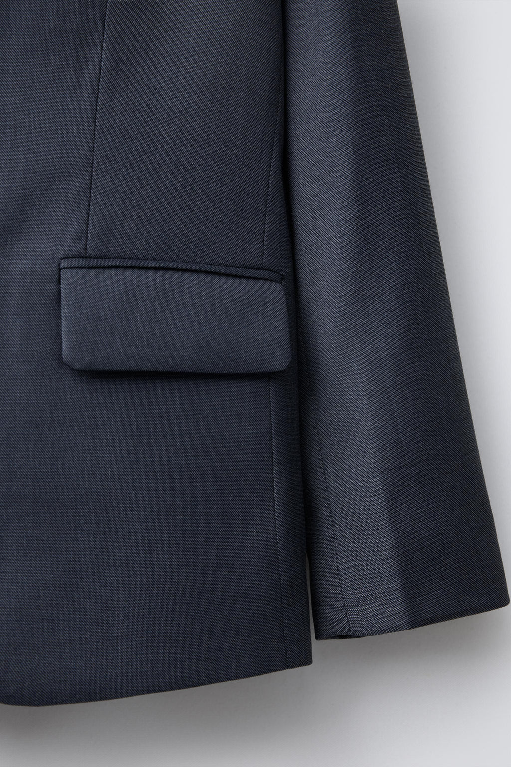 TEXTURED SUIT BLAZER