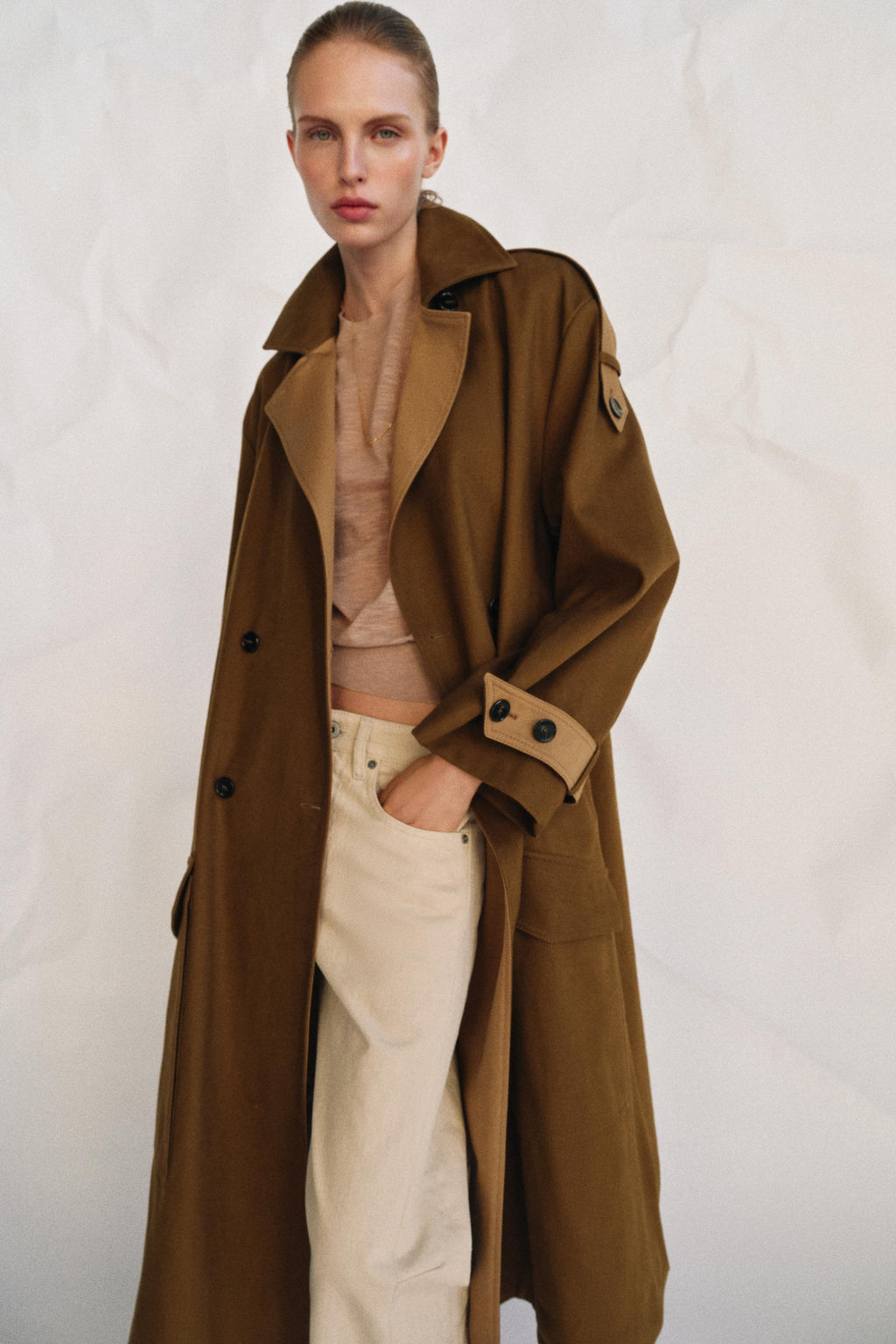 TRENCH LARGO COMBINADO ZW COLLECTION / Camel medio - Zara фото 13