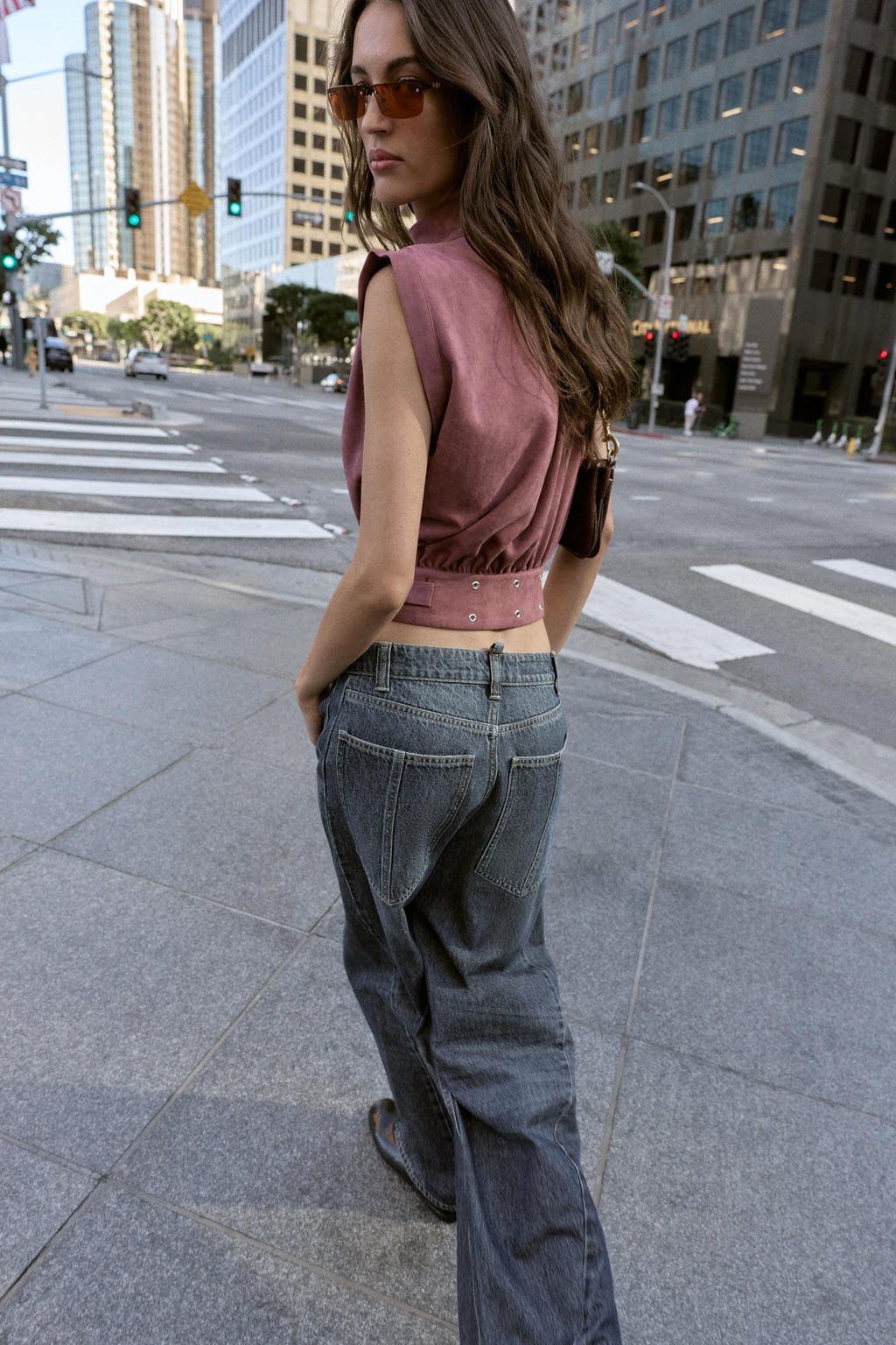 FAUX SUEDE BUCKLE TOP - Zara фото 5