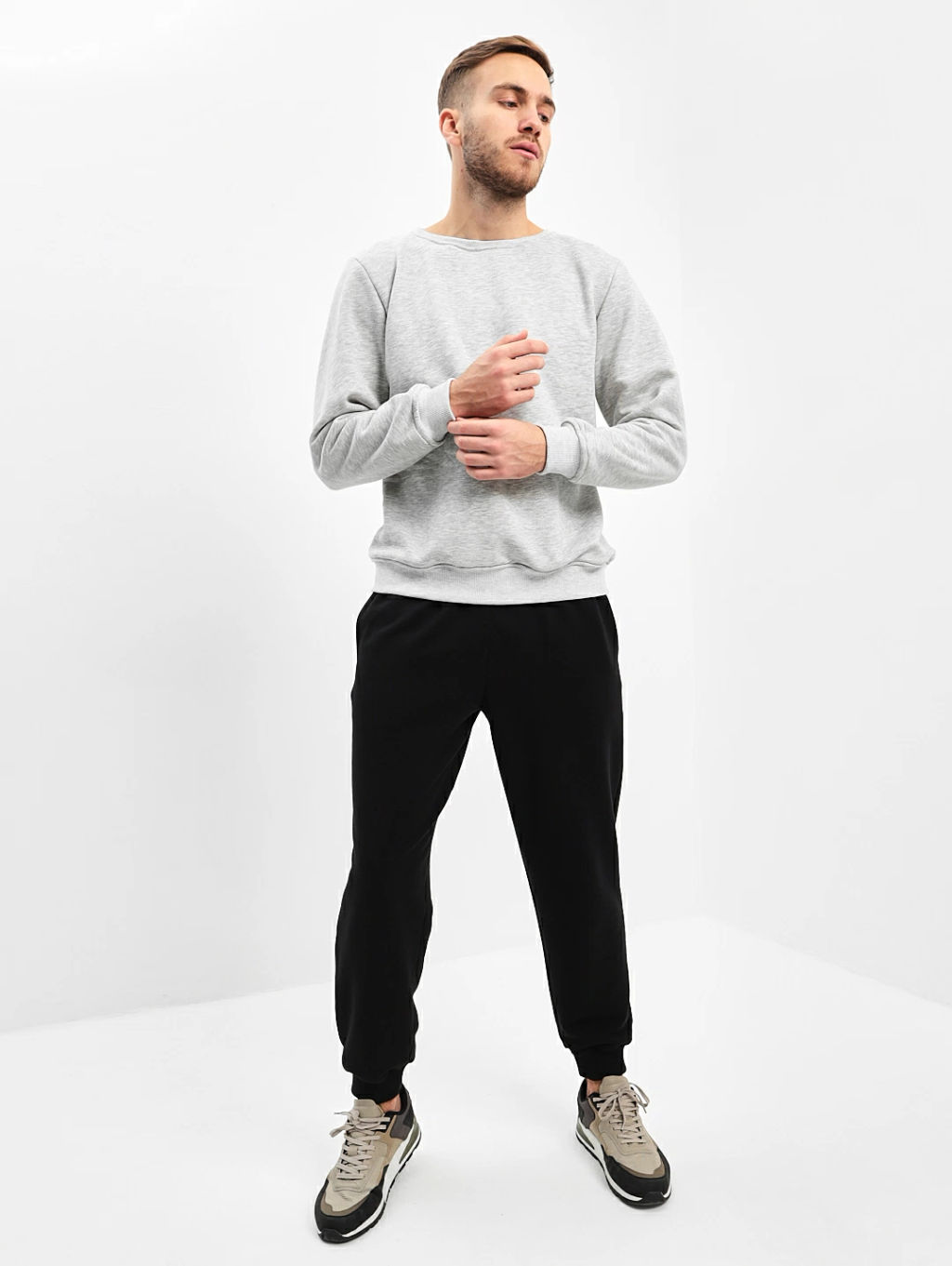 Брюки мужские трикотажные GREG G-TRK-OZ03-002K-черный