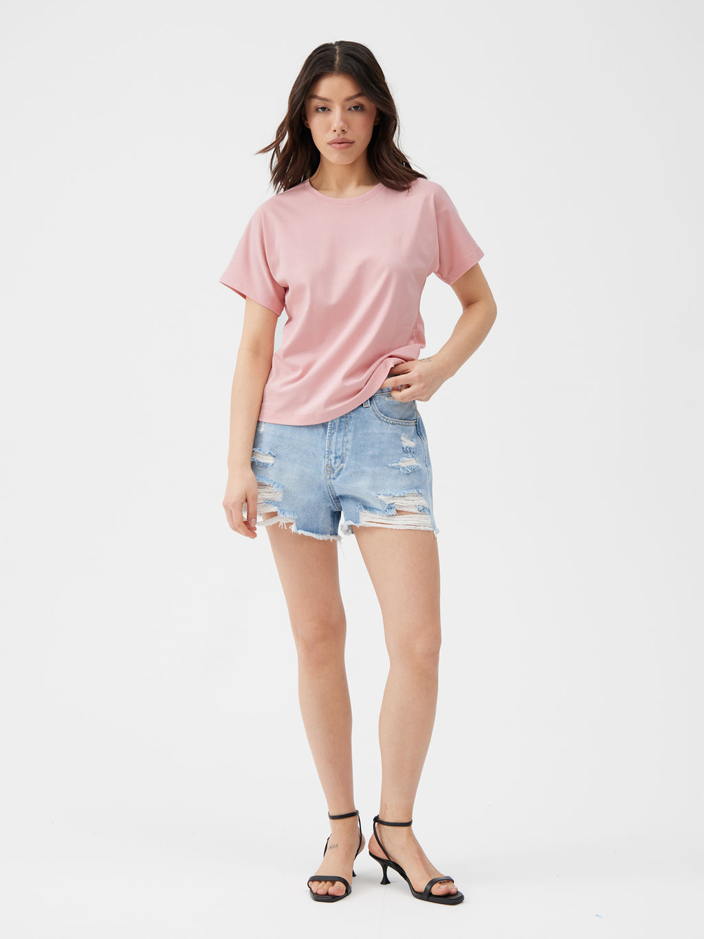 Женские Шорты