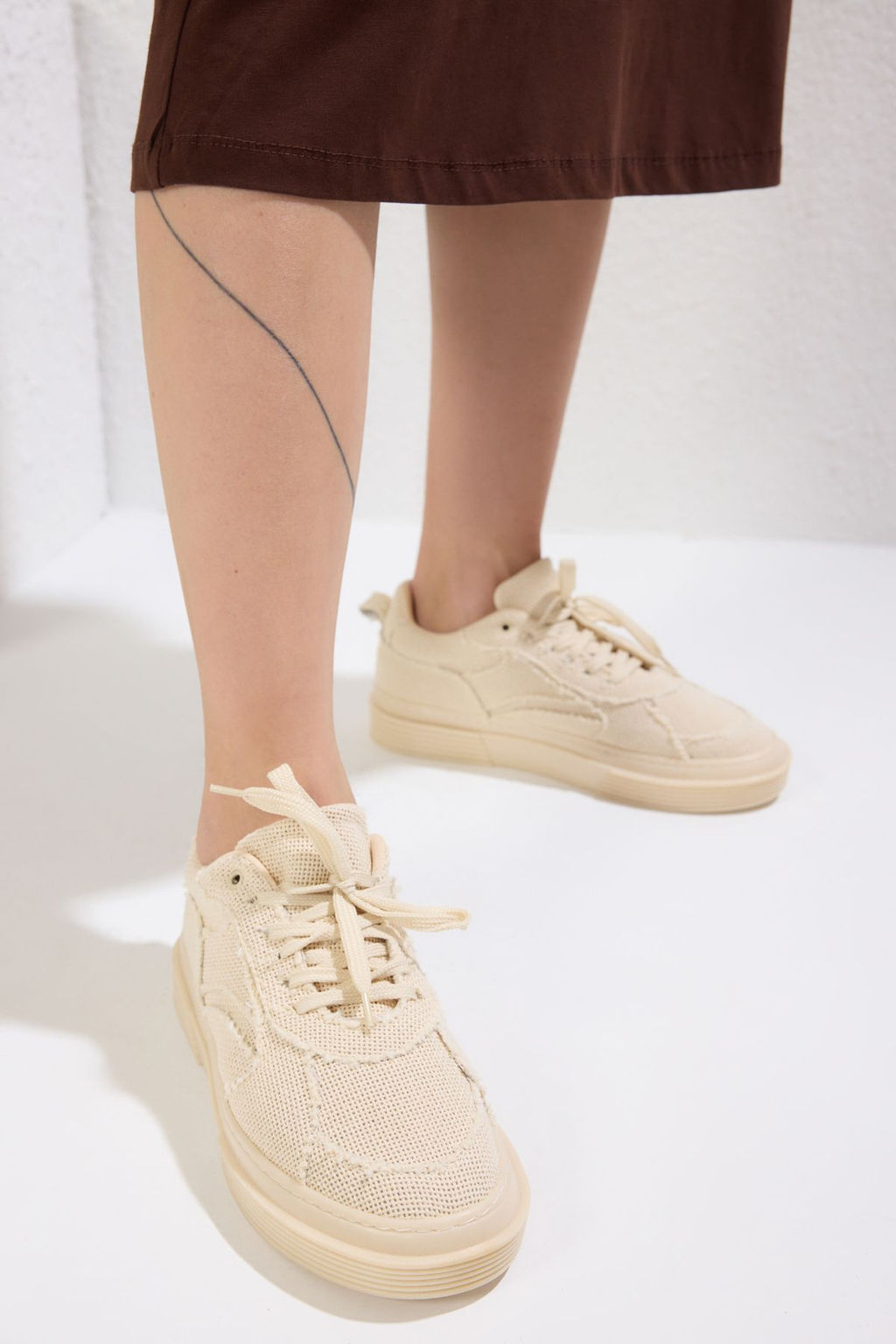 Trendyol Shoes Bej Dokulu Orgu Desenli Bagc?kl? Kad?n Retro Spor Ayakkab? TAKSS25SN00037 - Trendyolmilla фото 4
