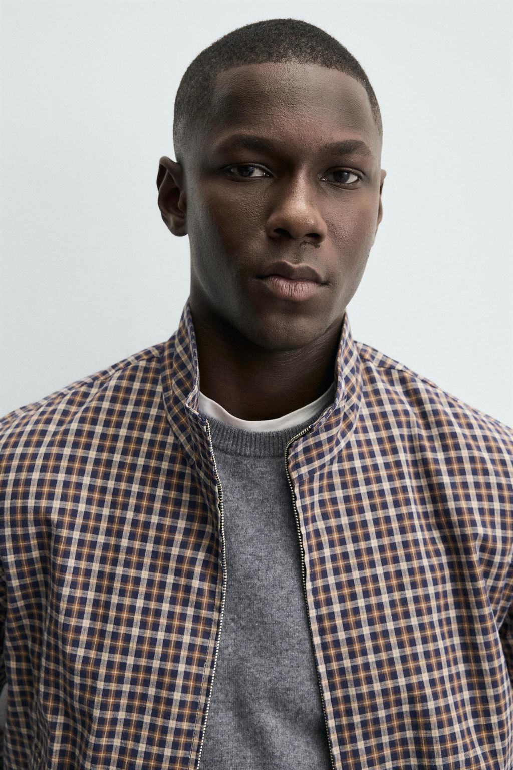 CHECKED BOMBER JACKET - Zara фото 13