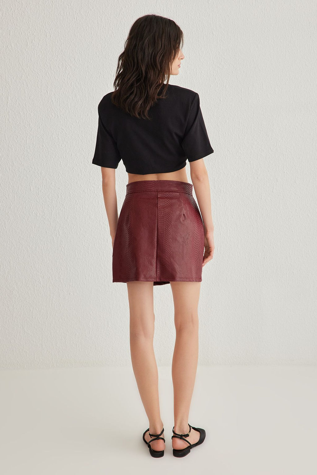 TRENDYOLMILLA Haki Premium Yuksek Kalite A-Line Suni Deri Mini Dokuma Etek TWOAW22ET0480 фото 6