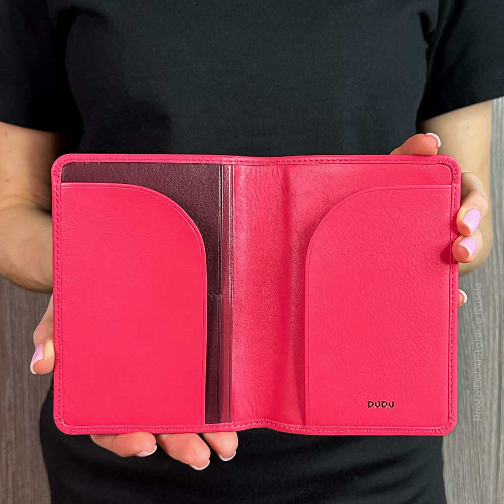 Итальянская кожаная обложка для паспорта DuDu серии Hawaii | малиновый
