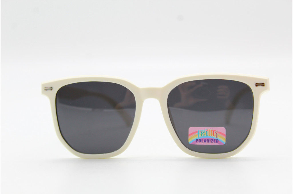 Солнцезащитные очки Feillis Polarized (детские) 66637 47-16-135 белые