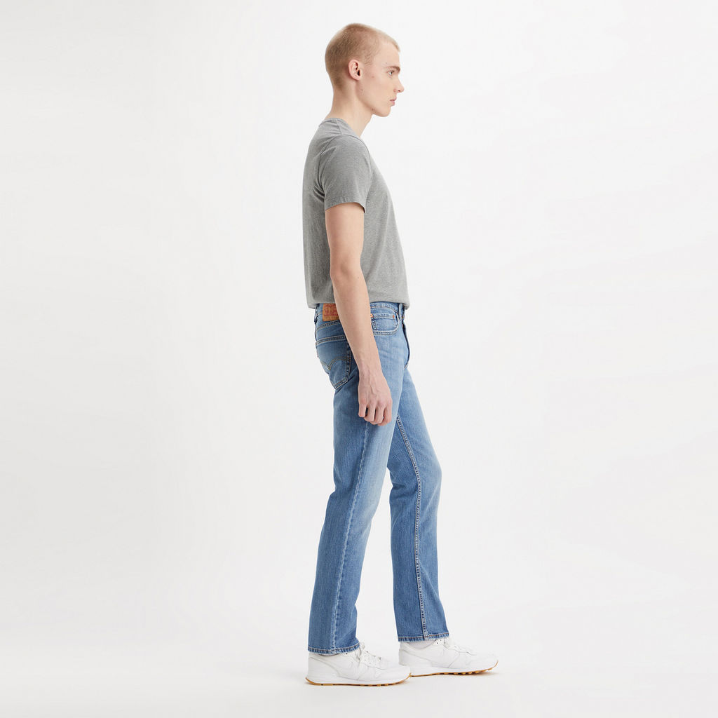 Джинсы мужские