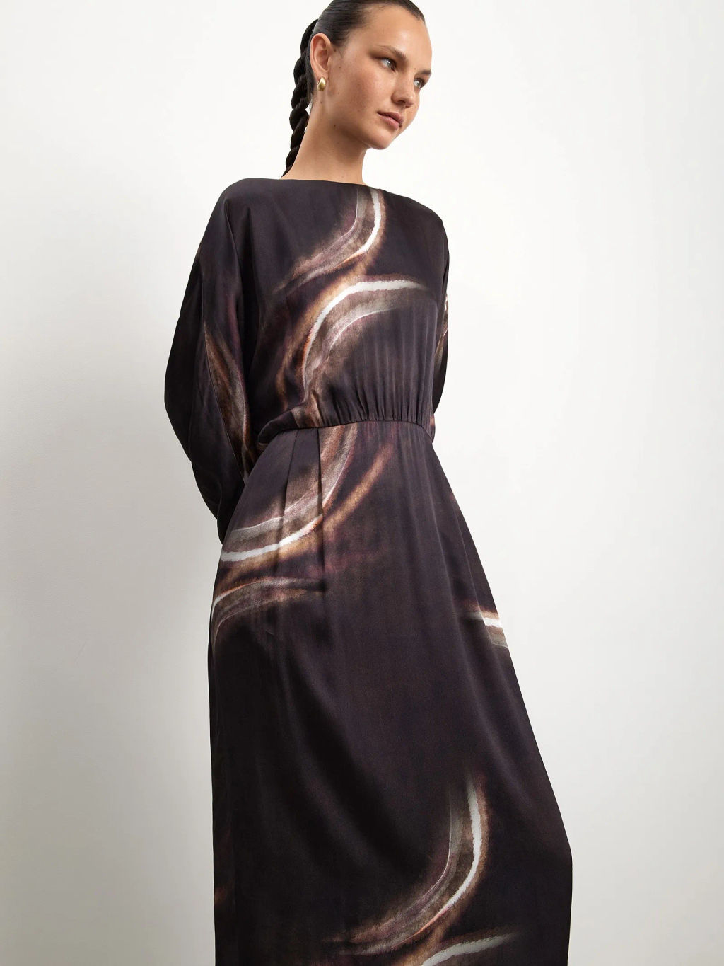 Платье-футляр с вырезом на спине, PL1584/flow