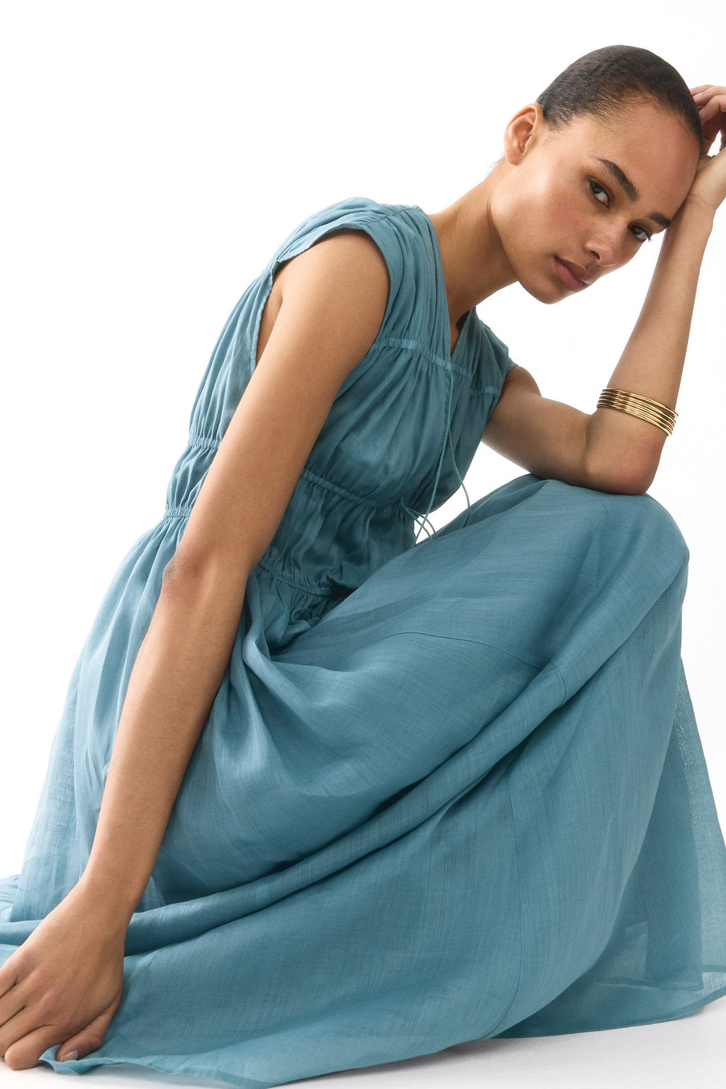 Vestido de ramio con tiras de enlazar - H&m фото 2
