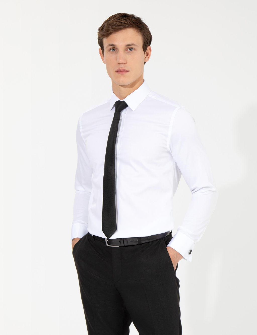 Beyaz Slim Fit Uzun Kollu Klasik G_mlek