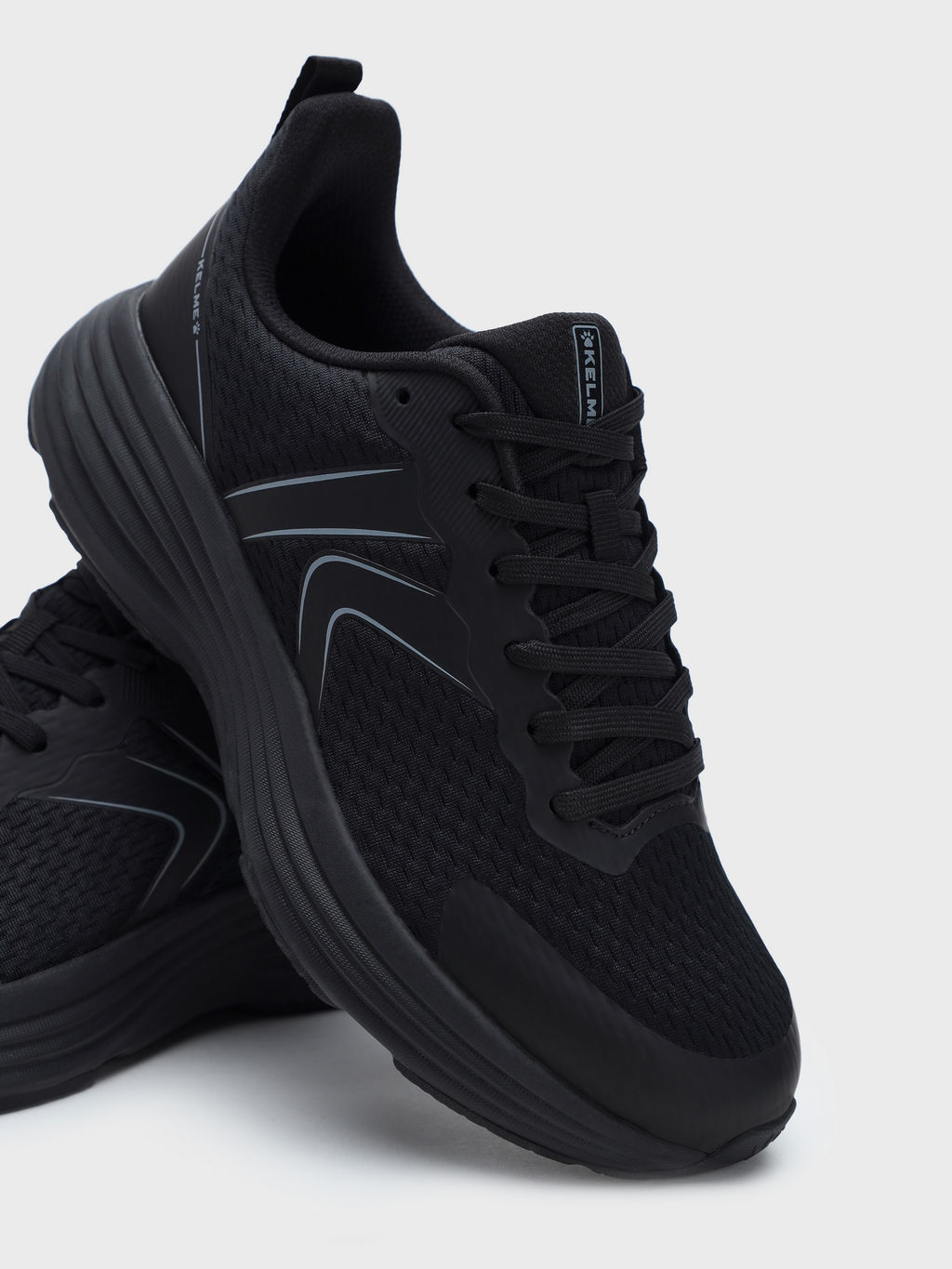 Кроссовки KELME Mens/Womens Sports Shoes Black