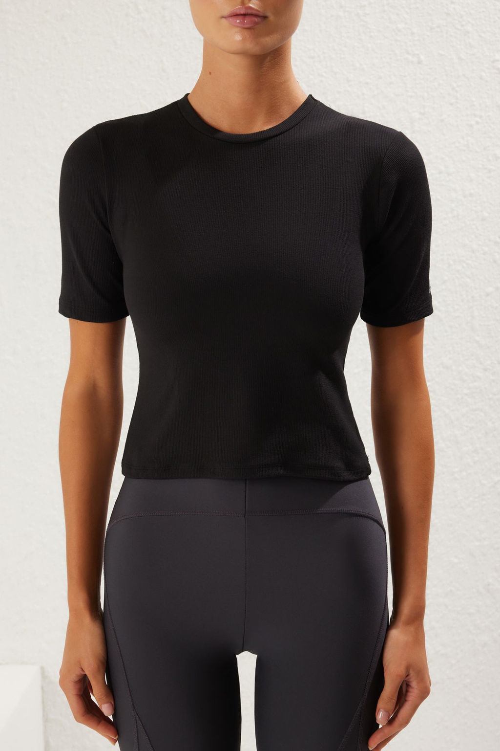 Siyah Kolda Reflektor Bask?l? Dar Kal?p Fitilli Orme Spor Ust/Bluz THMSS25BZ00003 - Trendyolmilla фото 3