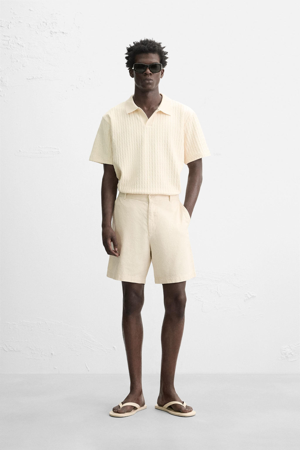TEXTURED POLO SHIRT