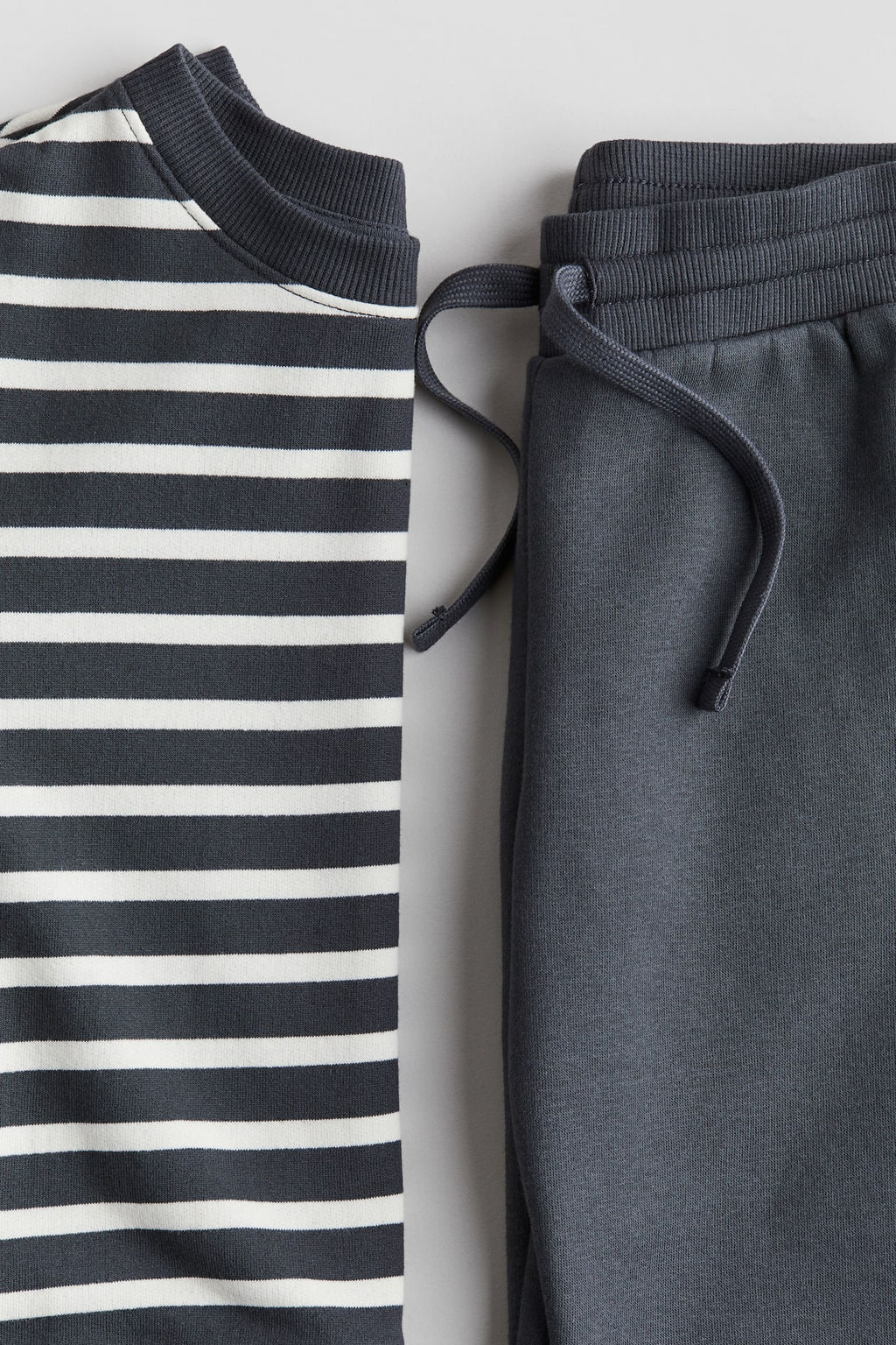 Conjunto de 2 piezas en sudadera - H&m фото 2