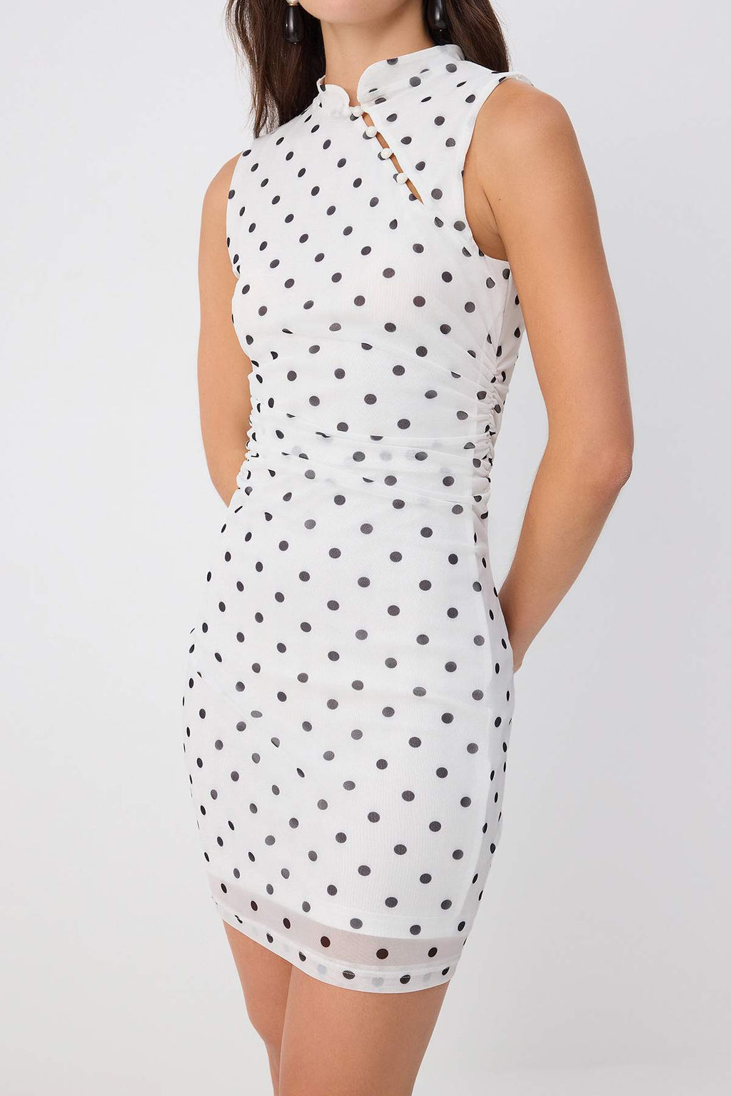 Ekru Puantiyeli Bodycon Dik Yaka _in D__meli S_sl_ Mini T_l Astarl_ _rme Elbise TWOSS26EL01178 - Trendyolmilla фото 3