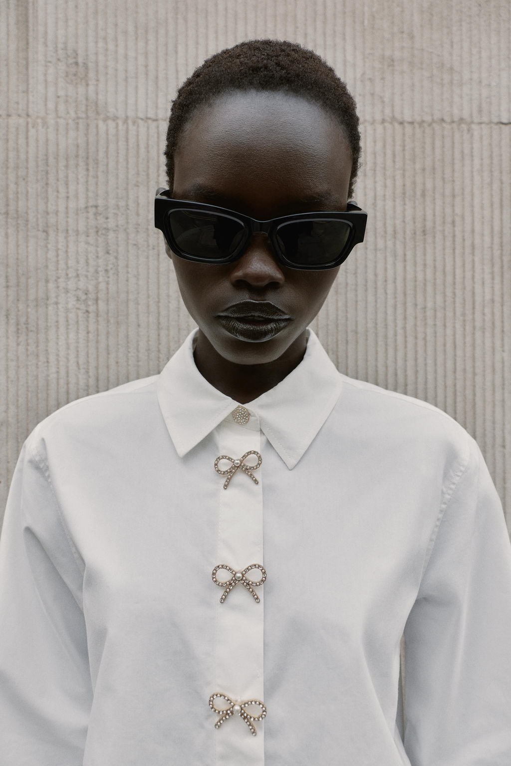 POPLIN SHIRT WITH RHINESTONE BUTTONS