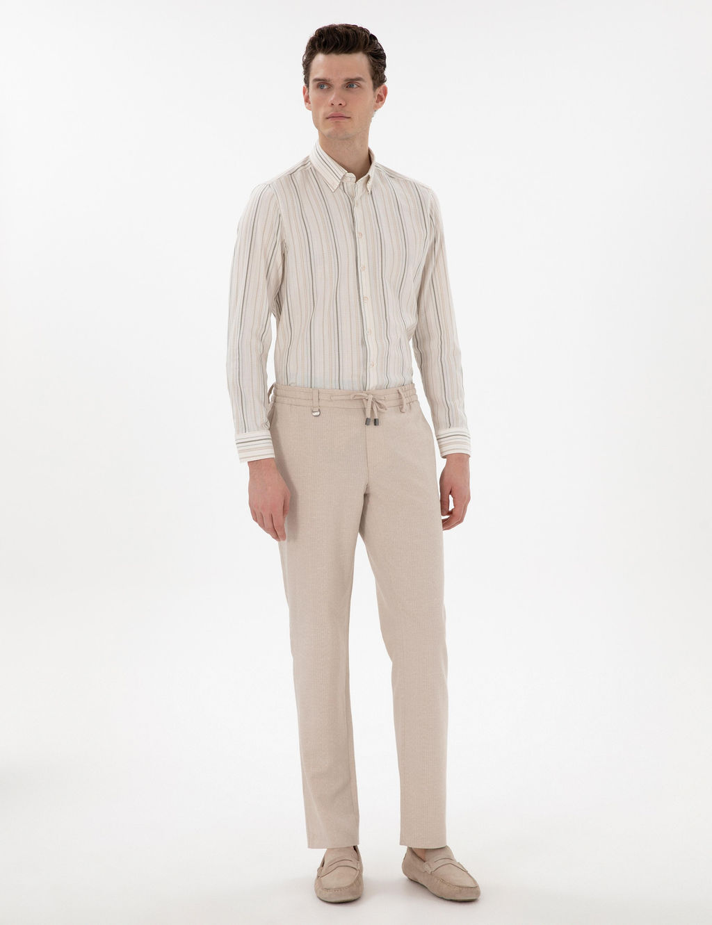Рубашка Regular Fit хаки