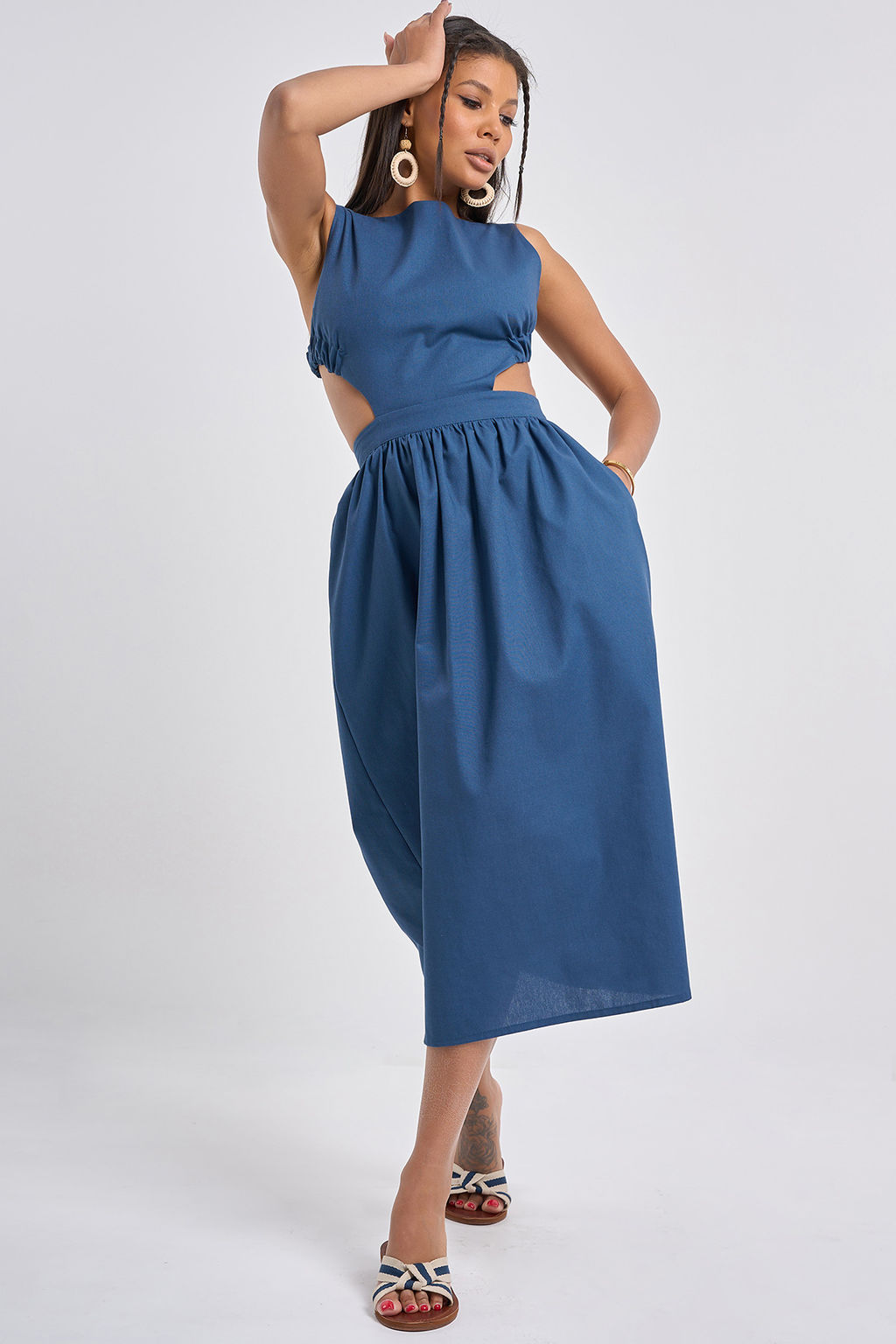 Сарафан льняной с разрезами серо-синий - Fly фото 5