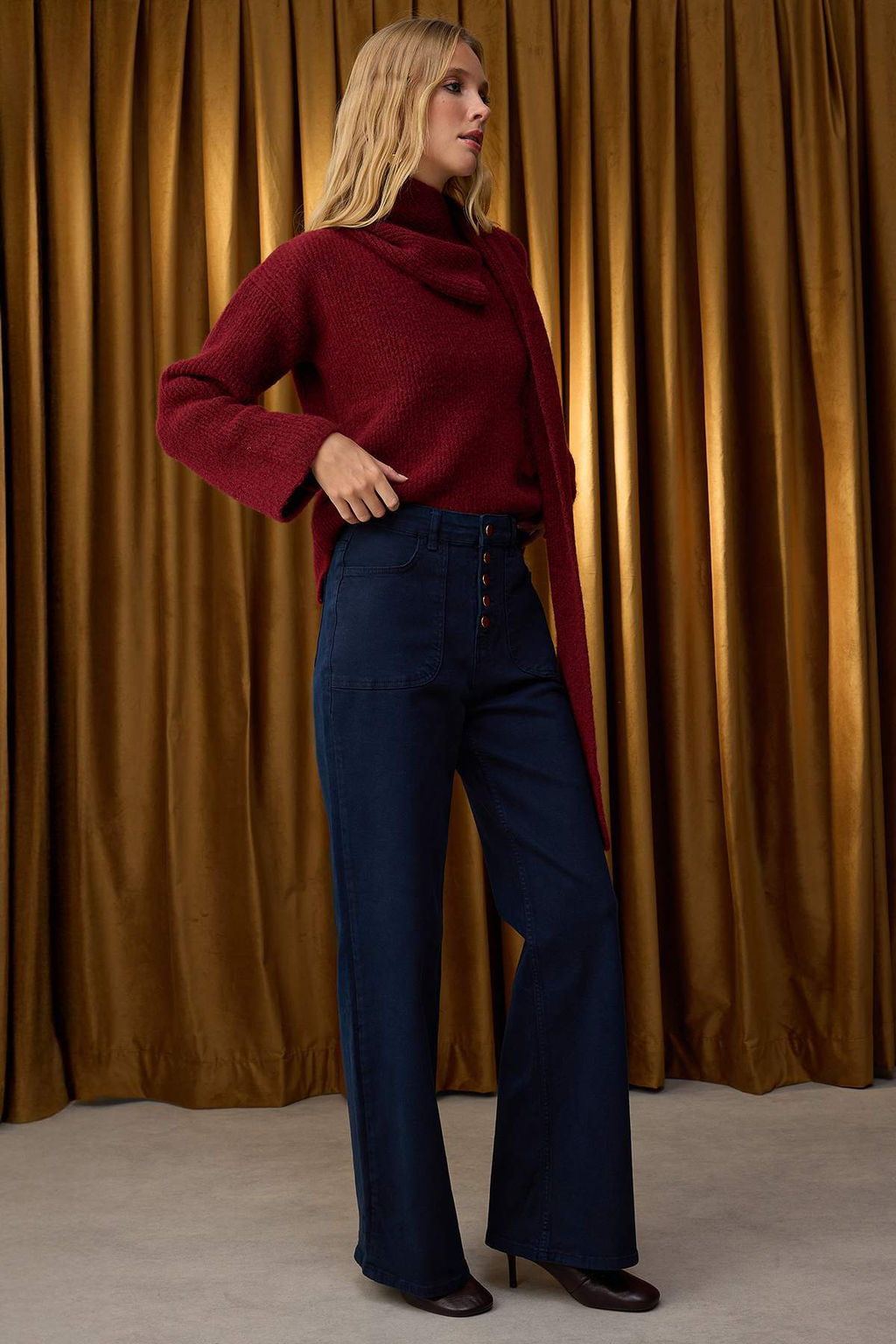 Kahverengi Dugme Detayl? Yuksek Bel Wide Leg Comfort Esnek Jeans TWOAW26JE00017 - Trendyolmilla фото 9