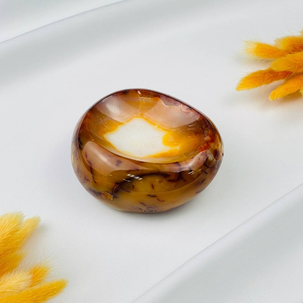 Чаша из Сердолика