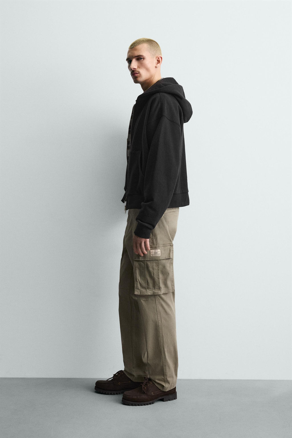 RELAXED FIT CARGO TROUSERS - Zara фото 4
