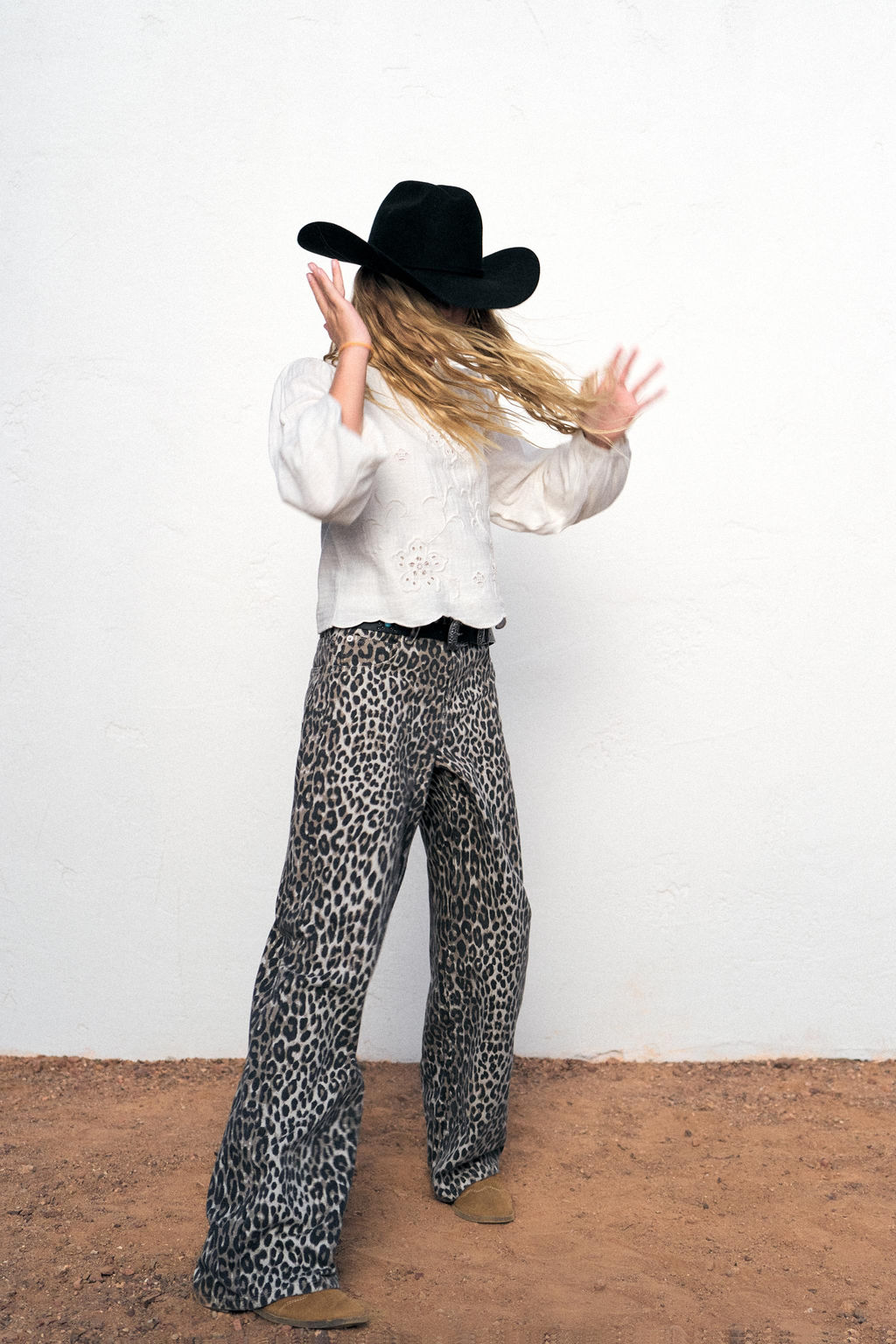 ANIMAL PRINT WIDE-LEG DENIM TROUSERS - Zara фото 13