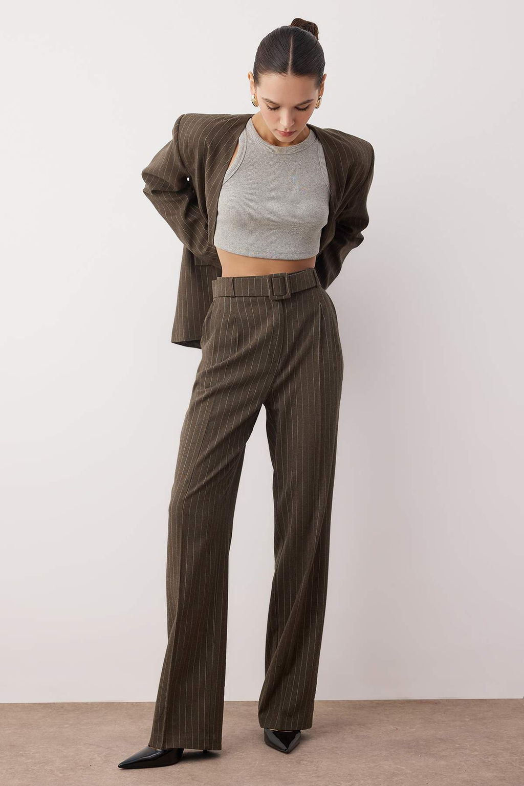 Haki Kemerli Cizgili Dokuma Genis Paca Pantolon TWOAW26PL00083 - Trendyolmilla фото 2