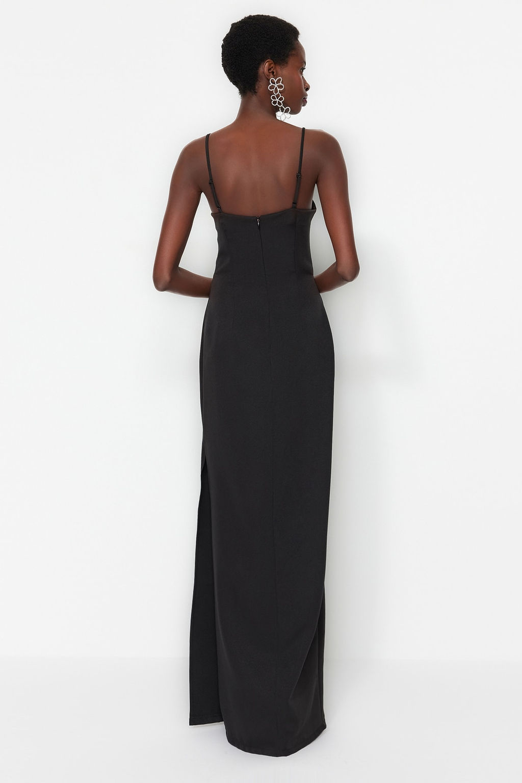 Siyah Dokuma Pencere/Cut Out Detayl? Uzun Gece Abiye Elbise TPRSS23AE00028 - Trendyolmilla фото 6