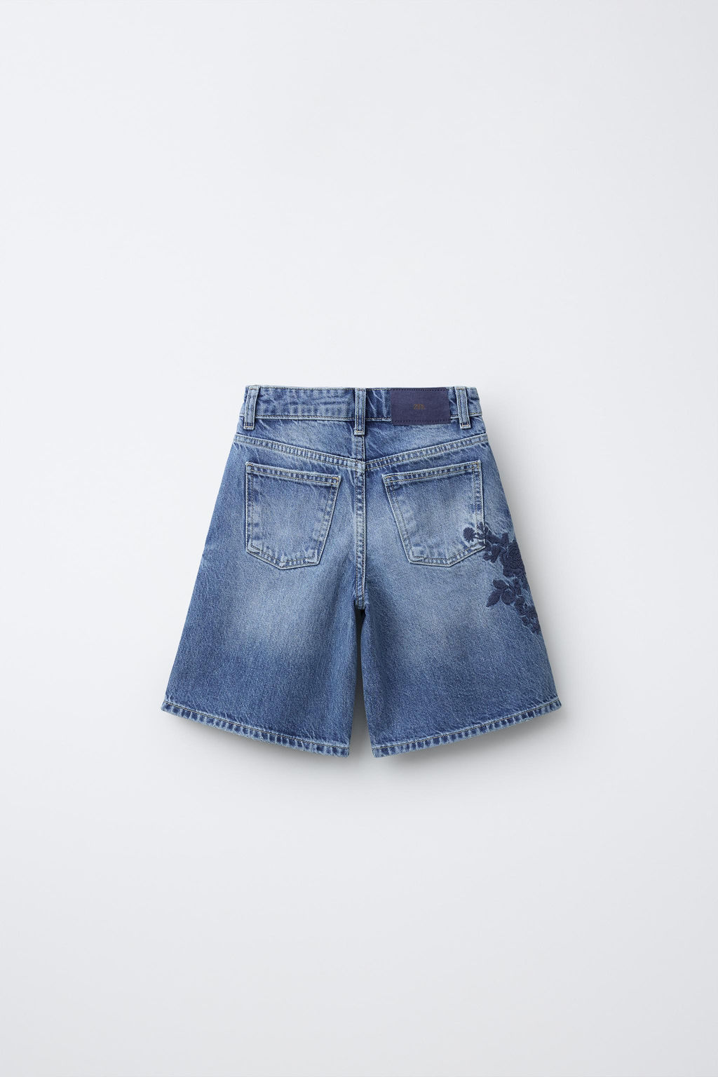 BERMUDA DENIM FLORES BORDADAS ROTOS / Azul - Zara фото 2