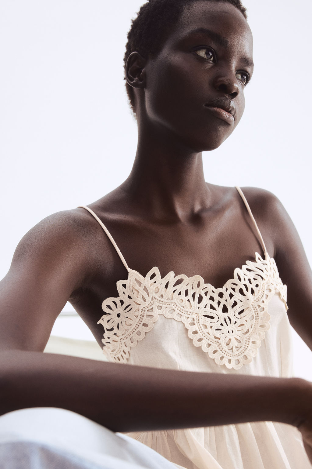 Top de tirantes con ribete de encaje - H&m фото 6