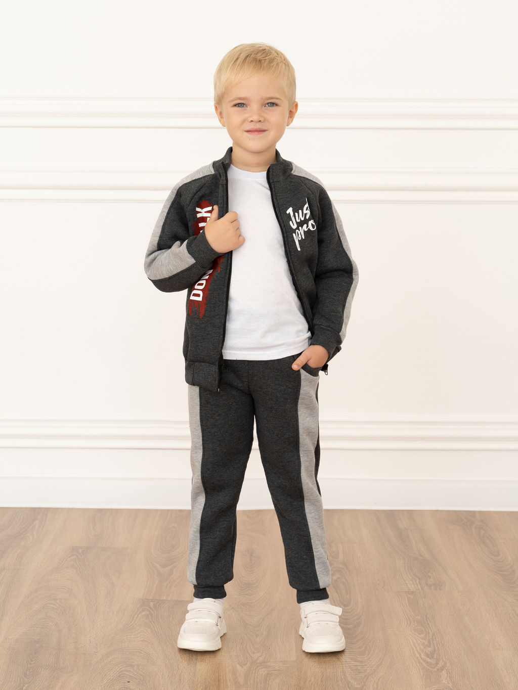 Костюм детский спортивный серый