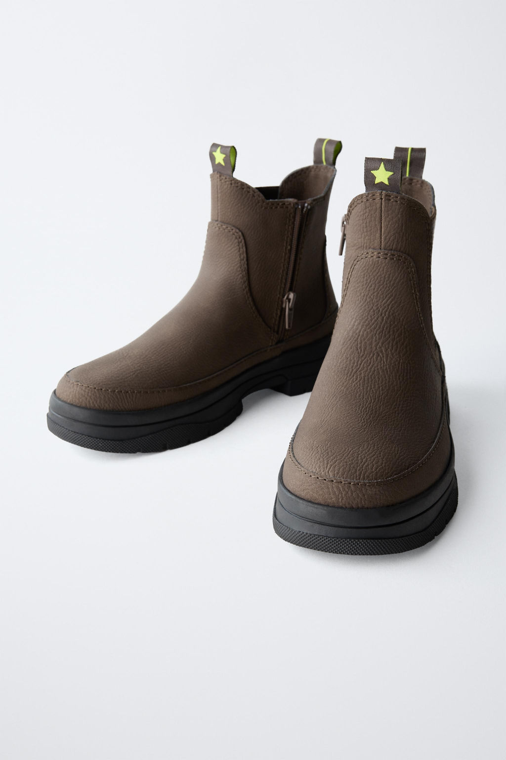 ANKLE BOOTS WITH PULL TABS - Zara фото 3