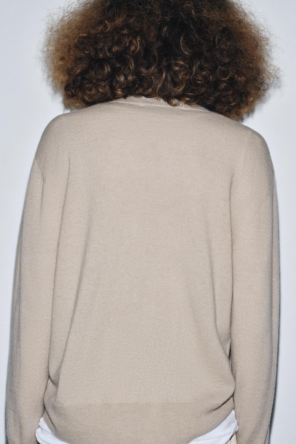 100% EXTRA-SOFT WOOL JUMPER WITH LONG SLEEVES - Zara фото 3